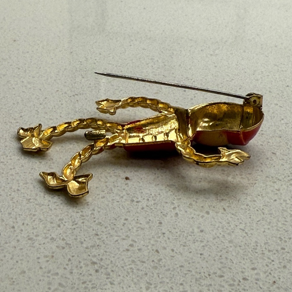 Vintage 1940s Bellboy Brooch Pin Bellhop Bellman Porter RARE - Picture 6 of 8